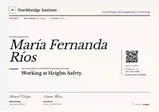 Plantilla de certificado Editorial Serif Fuchsia de cumplimiento y seguridad